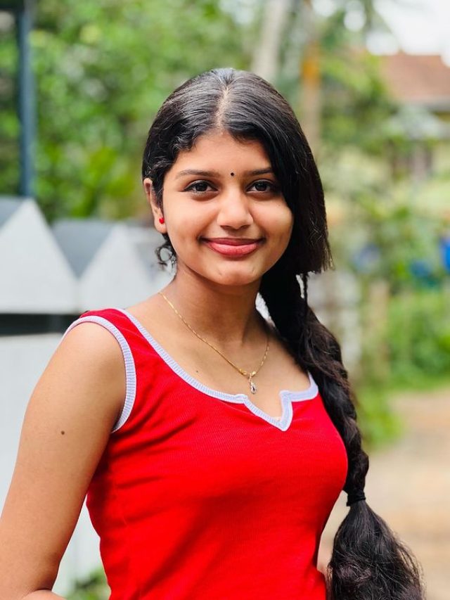 ഇൻസ്റ്റാഗ്രാമിലെ മല്ലു ടീൻ സ്റ്റാർ